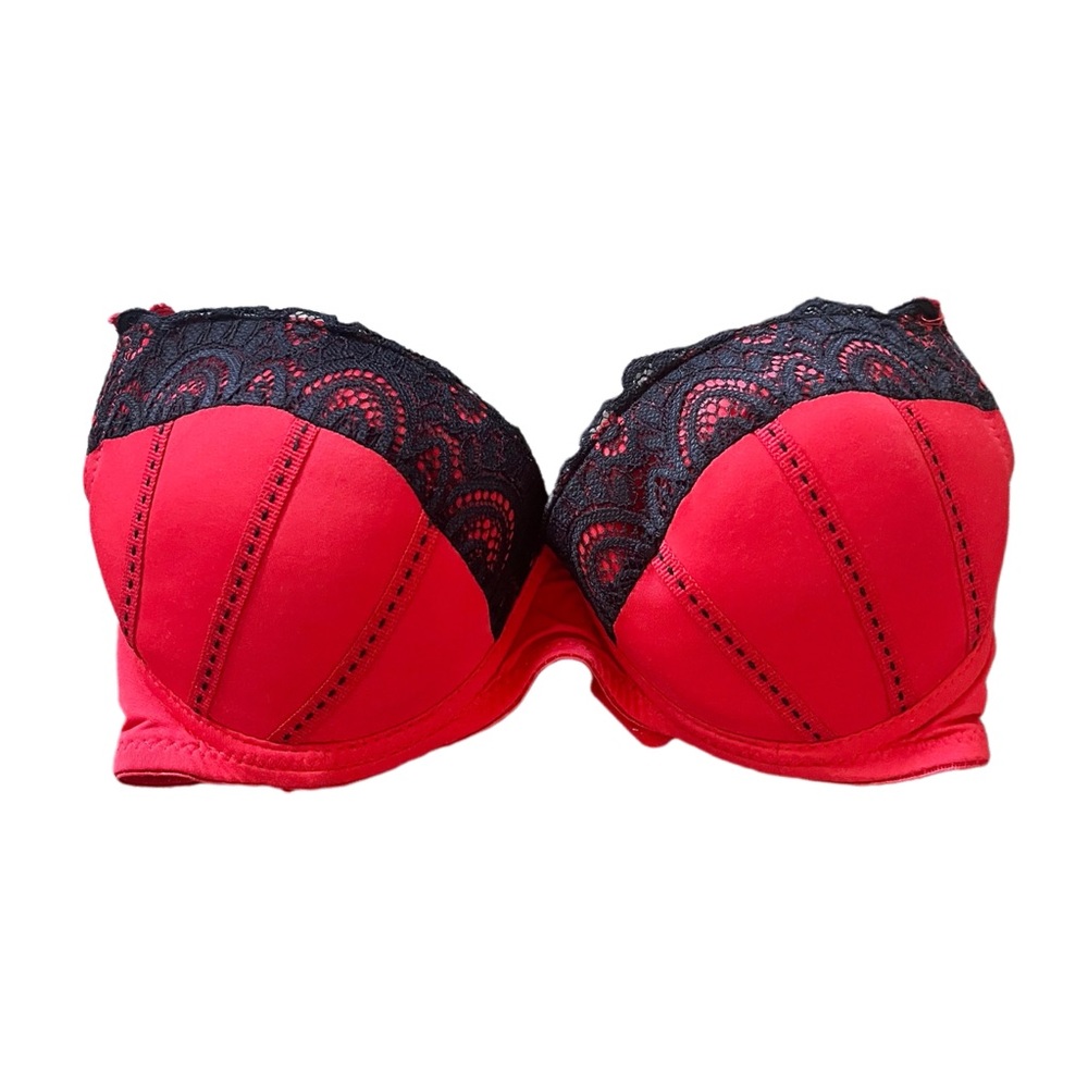 RED BLACK AND RED LACED BRA